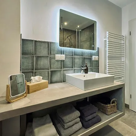 Spacious With Garden On Amrum בית נופש *