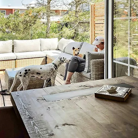 Spacious With Garden On Amrum Wittdün
